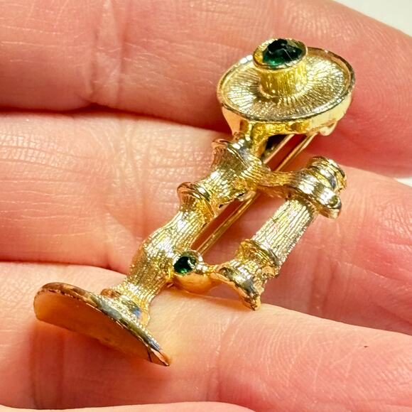 Gerrys gold scatter pin brooch novelty telephone motif green stones hallmarked - Picture 7 of 8